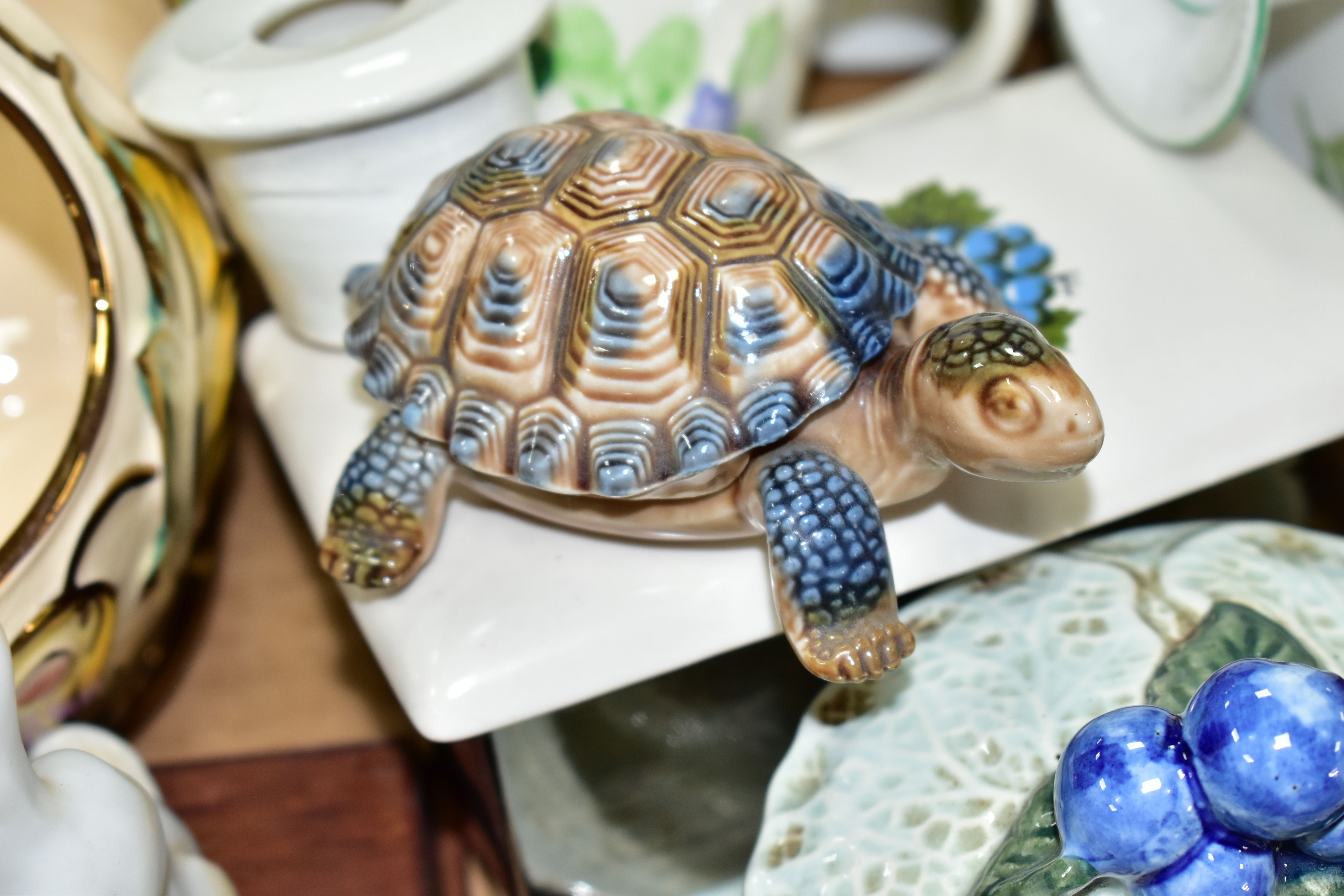 FIVE BOXES OF CERAMICS AND COLOURED GLASS, to include a Carlton Ware butter dish, an Arthur Wood - Image 8 of 8