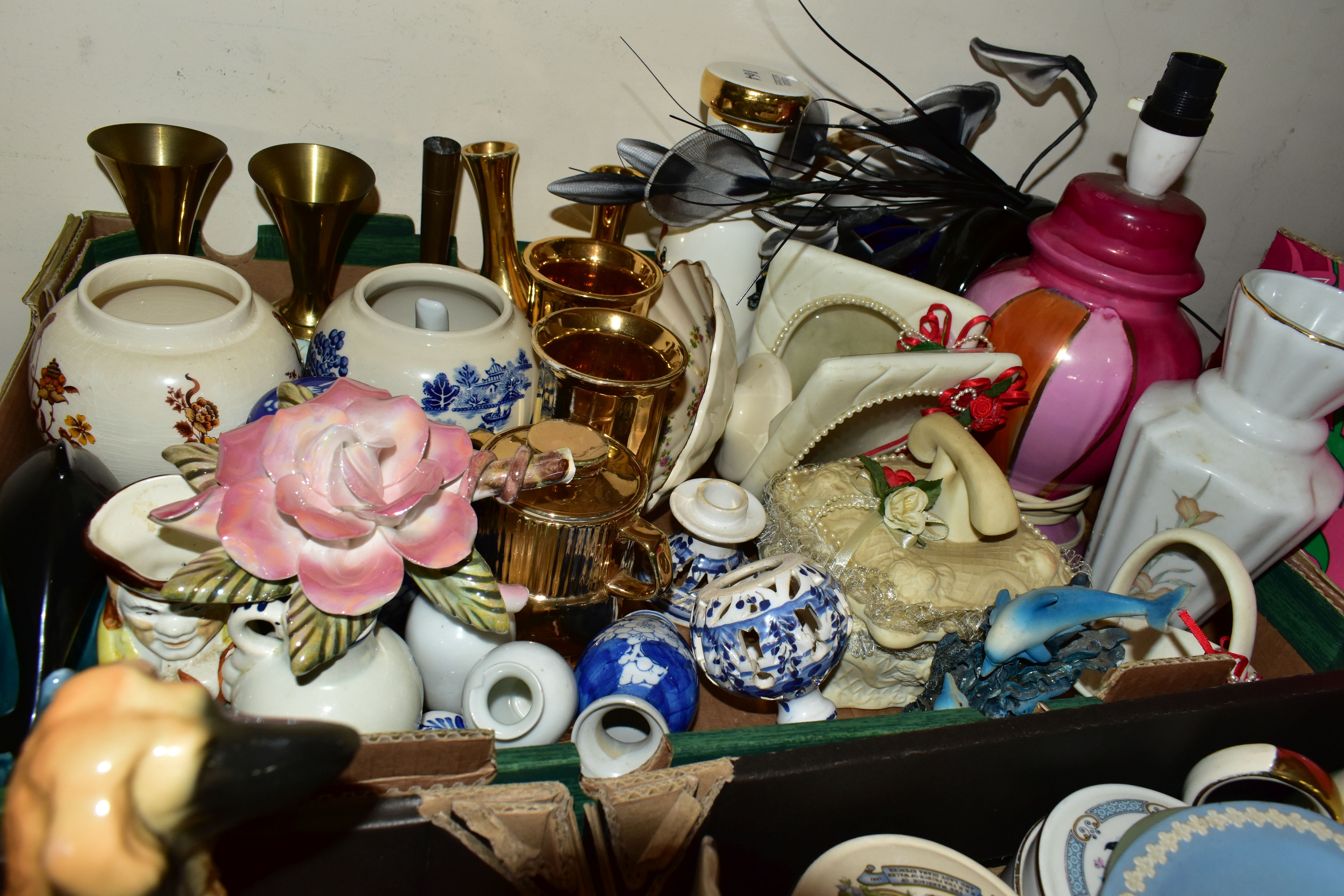 FIVE BOXES OF TEAPOTS, TEAWARES AND CERAMICS, to include an Apulum tea set, twenty teapots by - Image 4 of 7