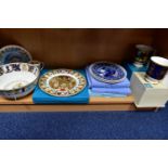 NINE PIECES OF BOXED AND LOOSE ROYAL COMMEMORATIVE CERAMICS, comprising a Coalport limited edition