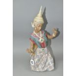 A LLADRO GRES FIGURE THAI GIRL KNEELING', NO.2069, sculpted by Vincente Martinez, issued 1977-