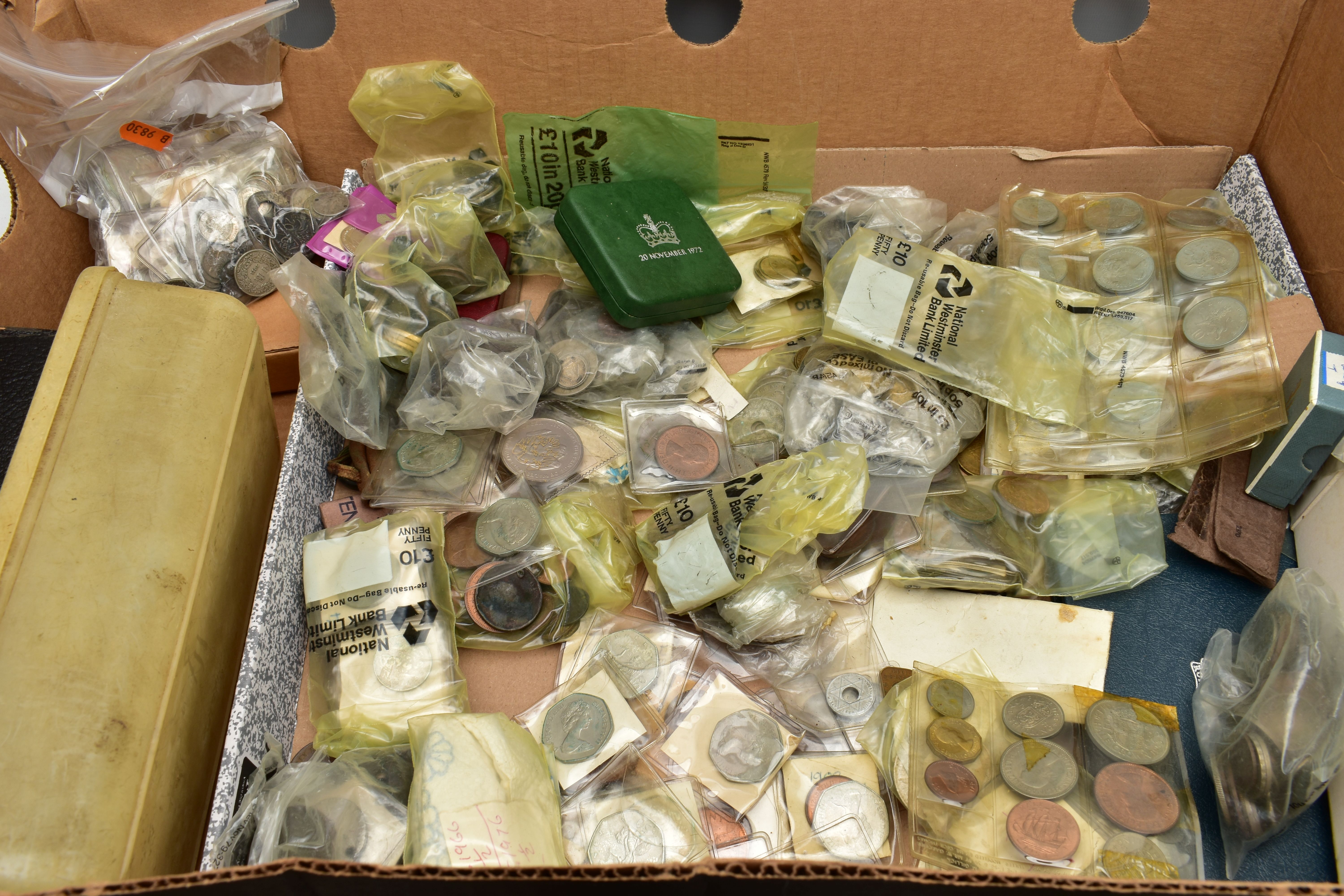 TWO LARGE BOXES CONTAINING UK AND WORLD COINS, to include some UK and Ireland BU and proof year sets - Image 6 of 12