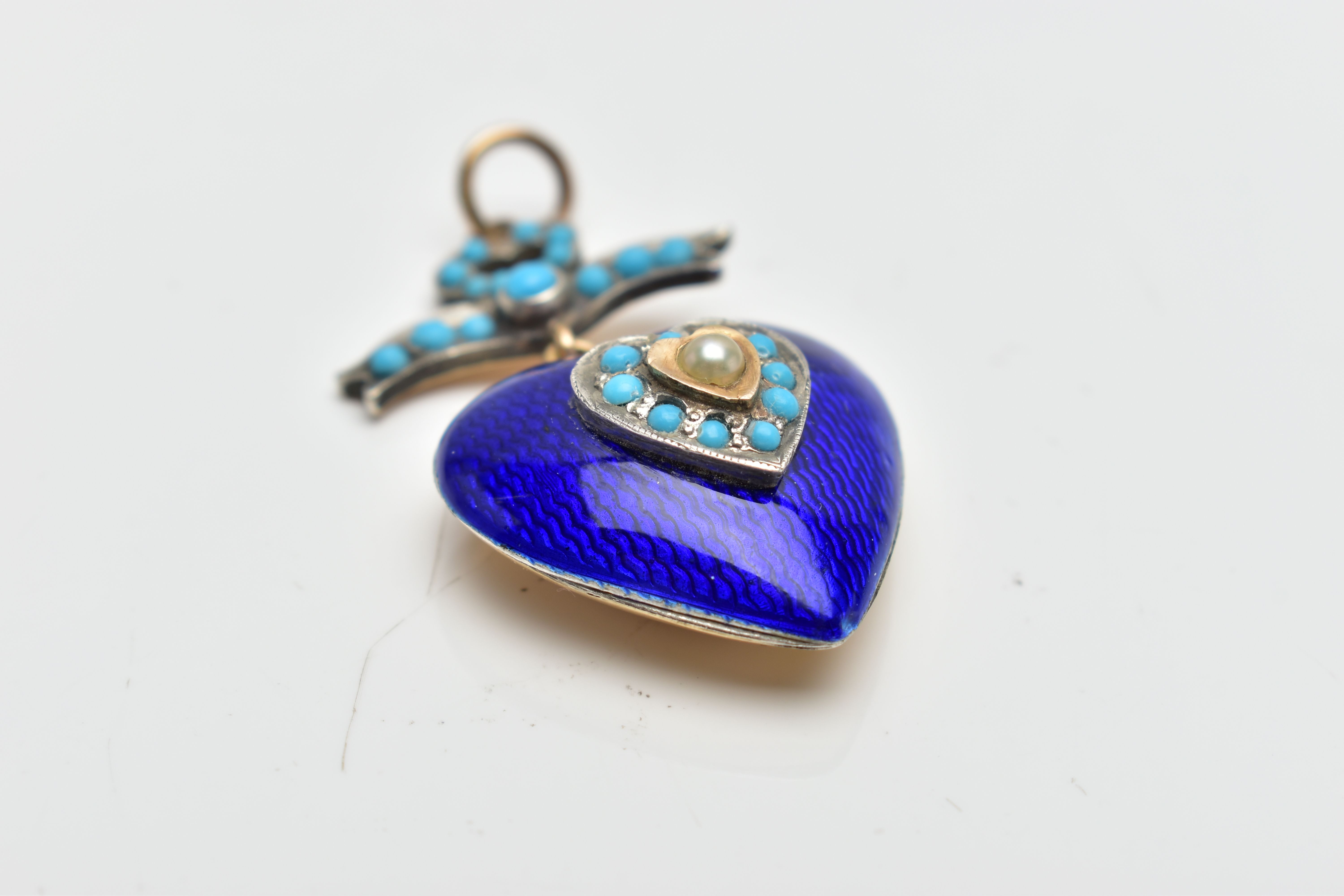 A GUILLOCHE ENAMEL, TURQUOISE AND SEED PEARL HEART PENDANT, a yellow and white metal, deep blue - Image 2 of 5