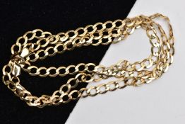 A 9CT YELLOW GOLD CURB LINK CHAIN, designed as a flat curb link chain with lobster clasp, import