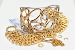 AN ASSORTMENT OF 9CT GOLD JEWELLERY, to include a yellow gold fancy link bracelet AF, fitted with