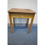 A PAIR OF 20TH CENTURY OAK SINGLE SCHOOL DESKS, with an metal banded open top lid, ink well section,