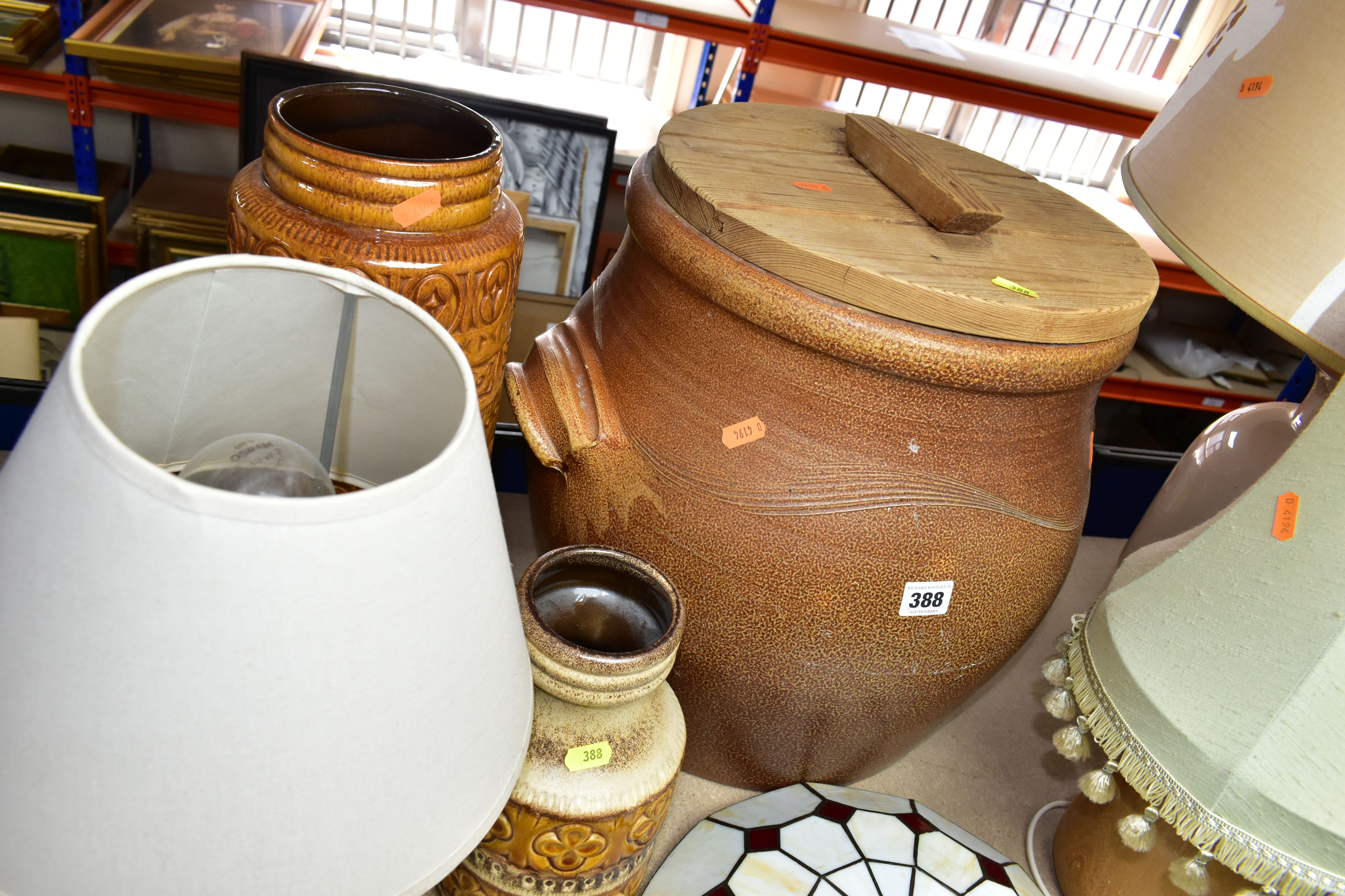 A LARGE STONEWARE BRAED CROCK WITH WOODEN COVER, TWO WEST GERMAN POTTERY VASES, FOUR TABLE LAMPS, - Image 5 of 5