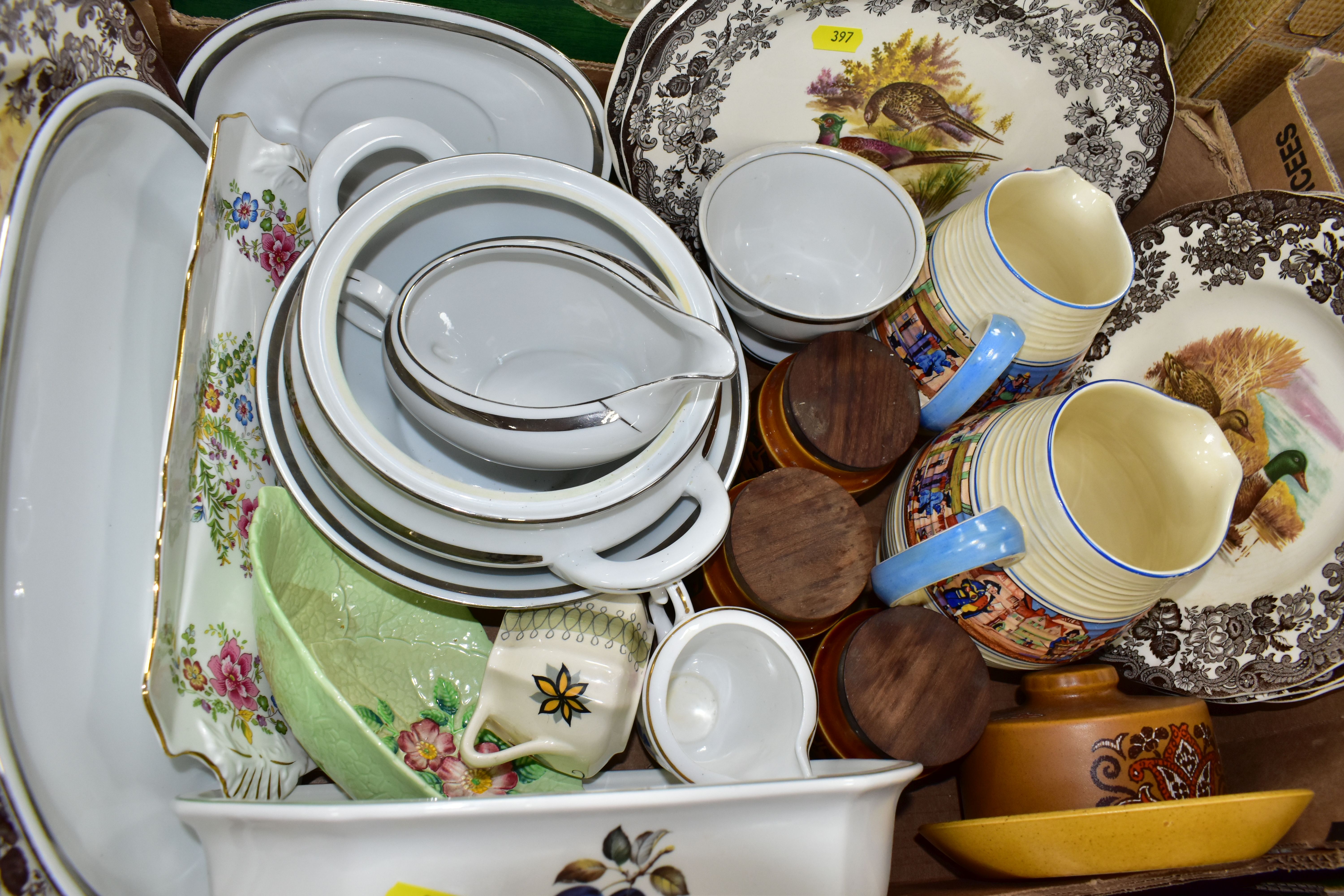 FIVE BOXES AND LOOSE CERAMICS, GLASSWARE, METALWARE, TWO TABLE LAMPS, GILT FRAMED PRINT AFTER - Image 4 of 16