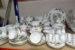 AN AYNSLEY 'PEMBROKE' PATTERN PART TEA AND COFFEE SET WITH TRINKET DISHES, VASES, POTS ETC,