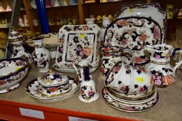 A COLLECTION OF MASON'S 'BLUE MANDALAY' PATTERN IRONSTONE comprising two tea cups, three saucers,