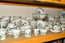 A QUANTITY OF PORTMEIRION BOTANIC GARDEN PATTERN TABLE AND GIFTWARE, comprising a boxed set of