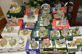 TWENTY FIVE BOXED LILLIPUT LANE SCULPTURES FROM VARIOUS COLLECTIONS, most with deeds, comprising