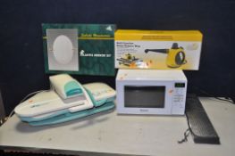 A SELECTION OF HOUSHOLD ITEMS to include a Panasonic NNE27JWM microwave, Opal elnapress iron