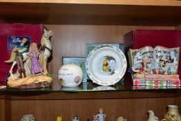 TWO BOXED DISNEY SHOWCASE AND TWO BOXED ROYAL DOULTON WINNIE THE POOH GIFTWARES, comprising Disney