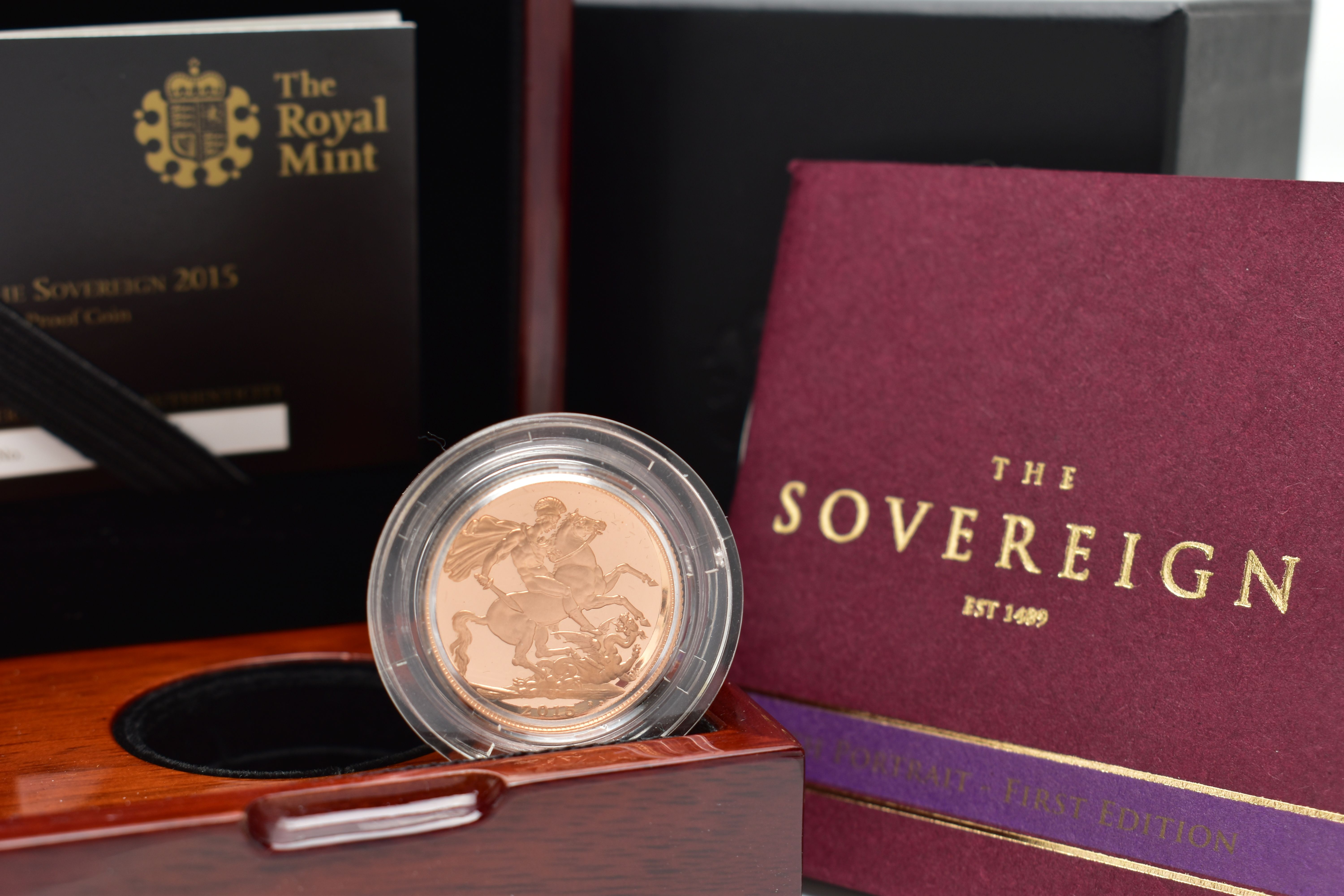 2015 GOLD PROOF SOVEREIGN, ROYAL MINT IN BOX OF ISSUE, COA no.0974