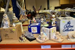 A GROUP OF ORNAMENTS, to include a Royal Doulton Thumper FC2, Disney Showcase Collection limited