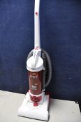 A HOOVER SM1800001 VACUUM (UNTESTED)