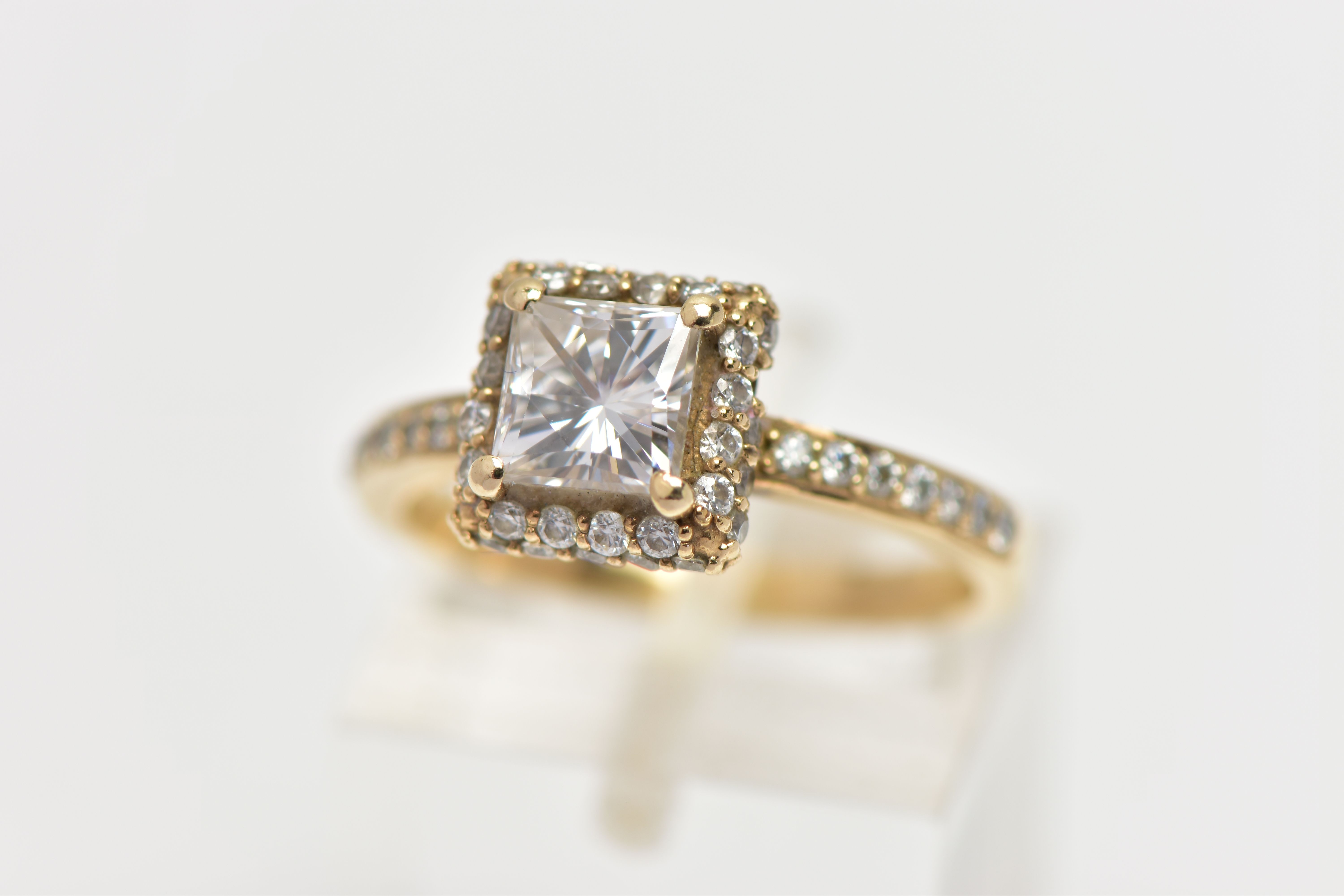 A 9CT GOLD SYNTHETIC MOISSANITE CLUSTER RING, hallmarked 9ct Birmingham, ring size L, approximate - Image 2 of 5