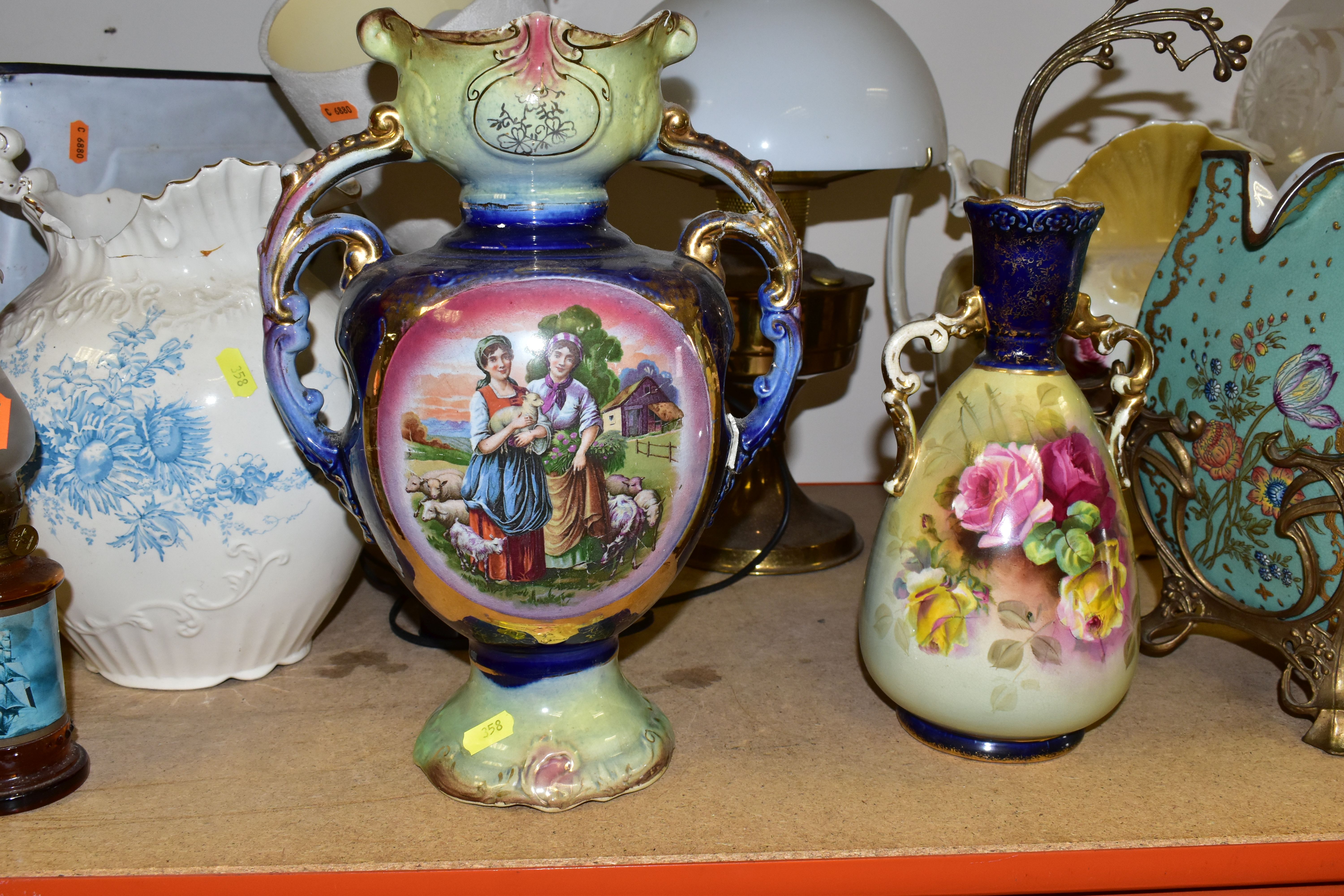 A GROUP OF CERAMICS AND OIL LAMPS, comprising a large Wong Lee WL porcelain vase decorated with - Image 3 of 6