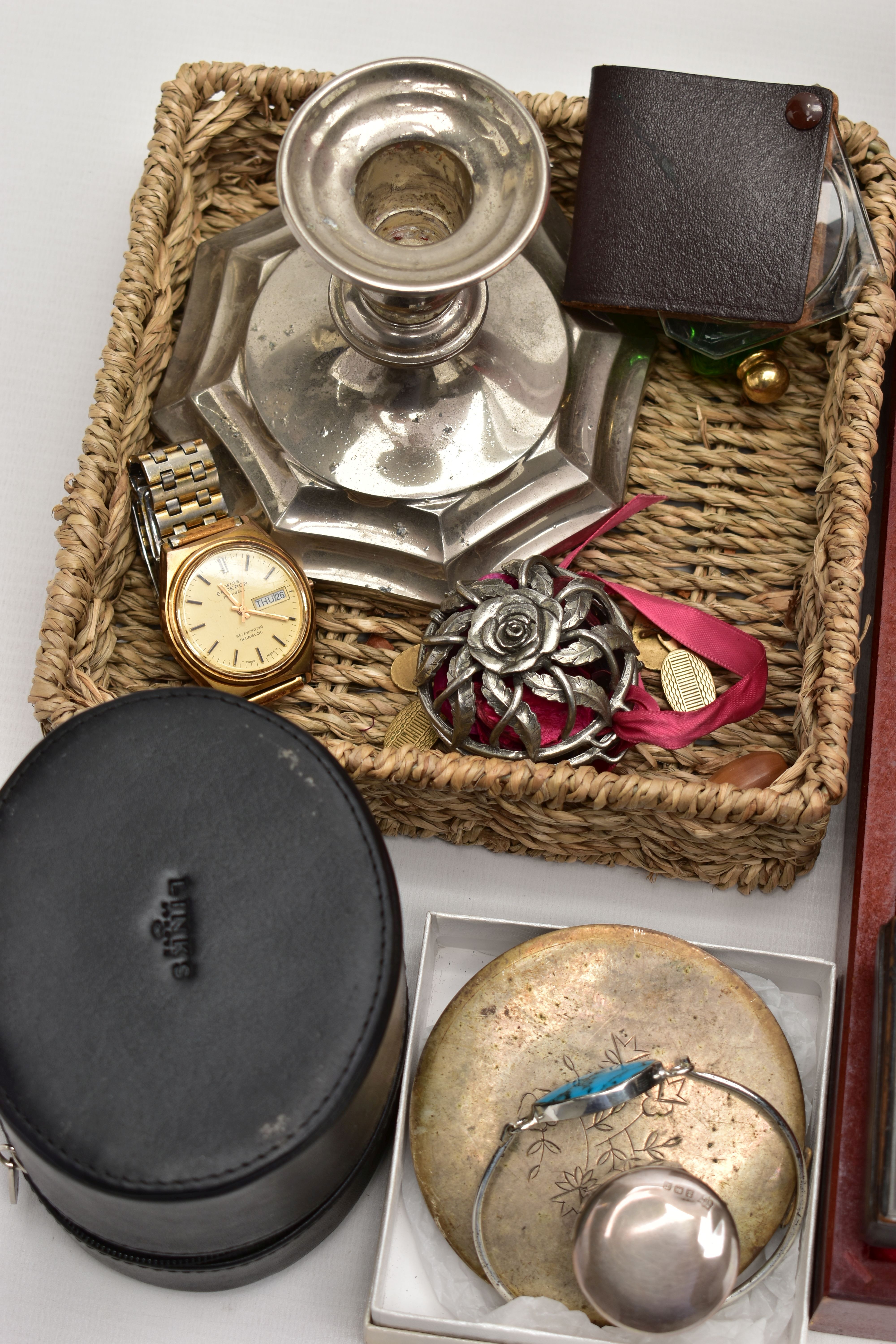 A 'NEWBRIDGE CUTLERY' CANTEEN AND OTHER ITEMS, wooden canteen complete with a six person table - Image 5 of 6