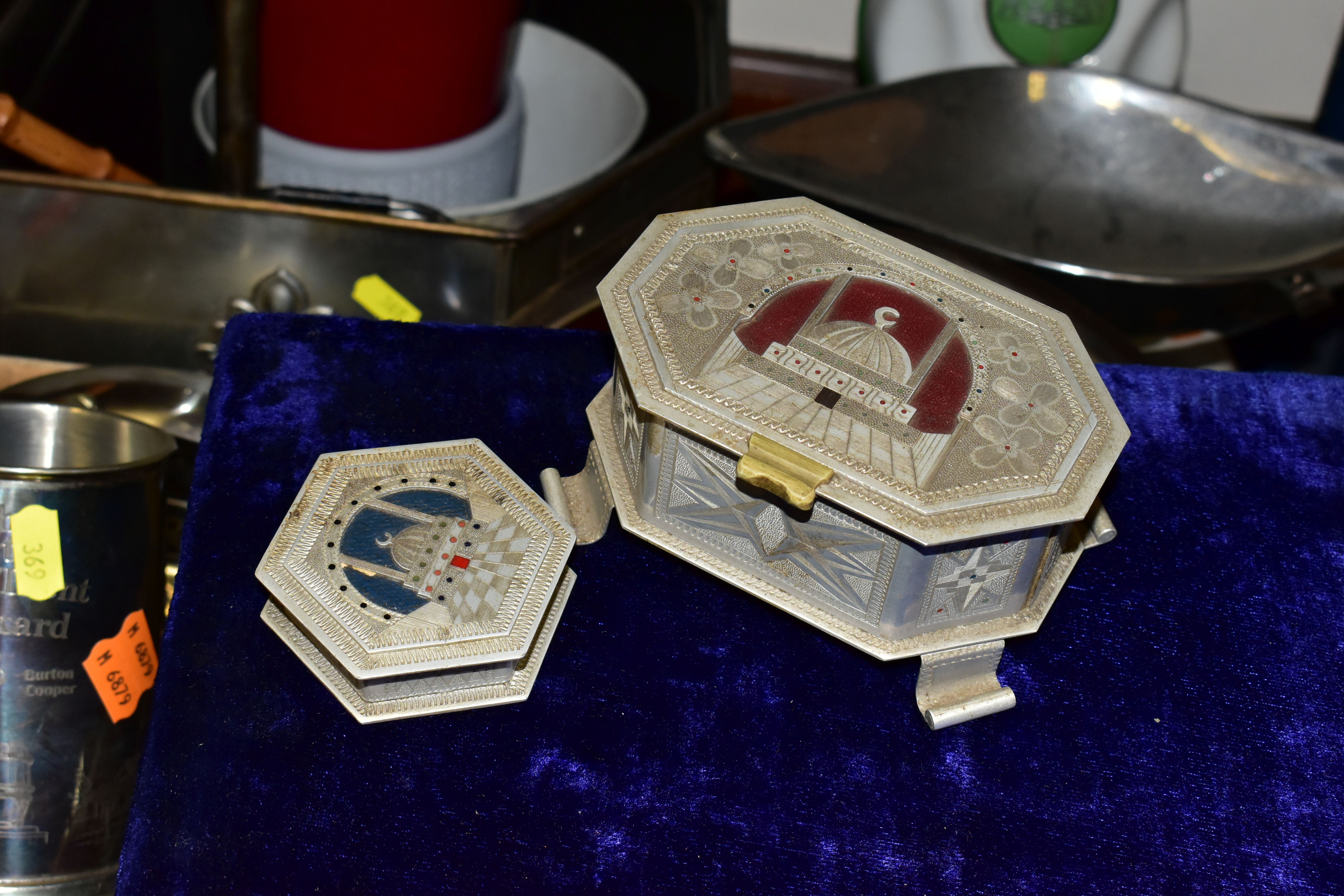 ONE BOX OF METALWARE to include three small aluminium trinket boxes with a temple design, a chrome - Image 6 of 6