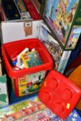 A BOX AND LOOSE TOYS AND GAMES, to include a Lego 4029 Creator box, five jigsaw puzzles, games