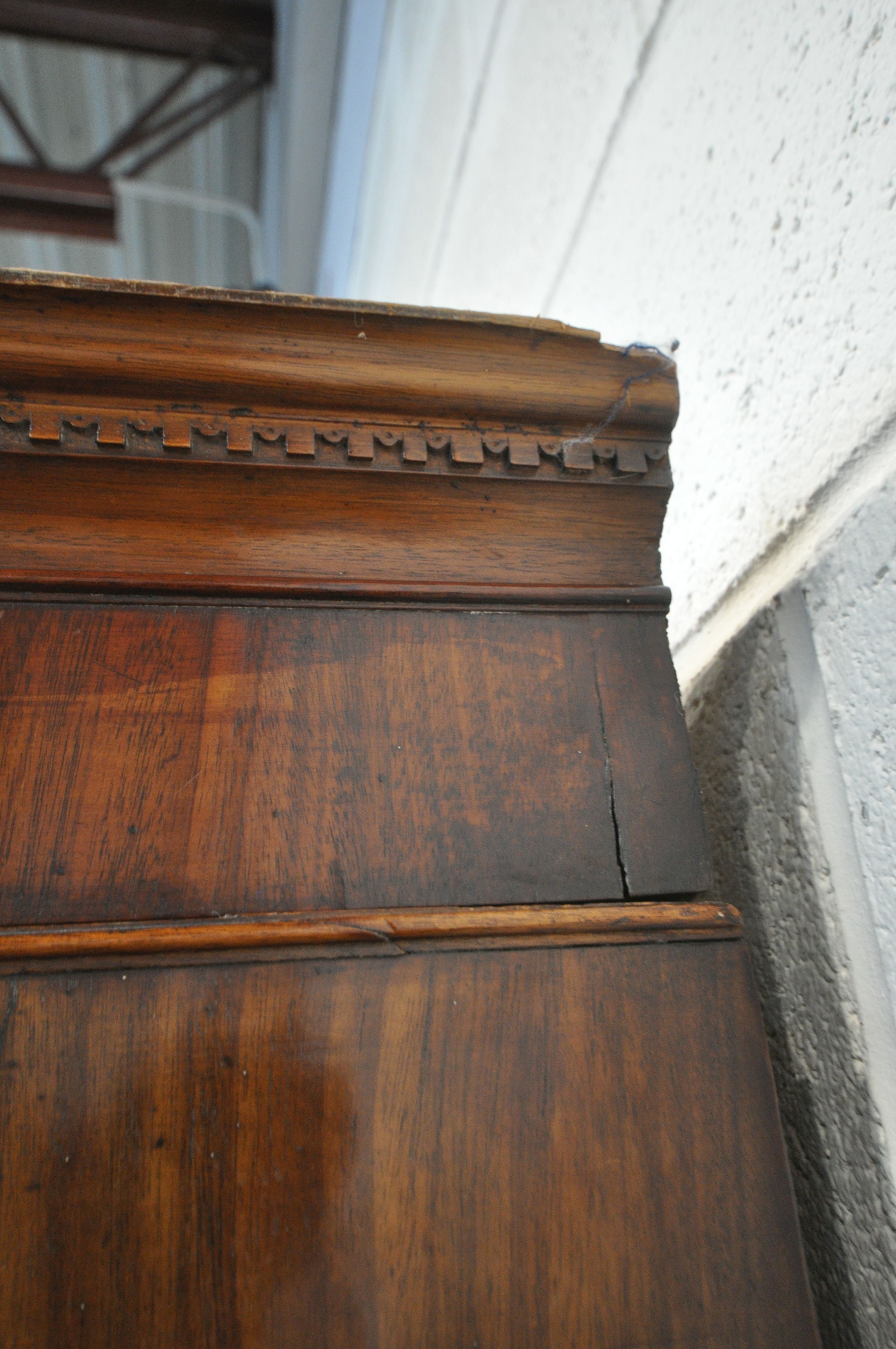 A GEORGE IV WALNUT BOWFRONT CHEST ON CHEST, of two short over six long graduated drawers, brass - Image 6 of 11