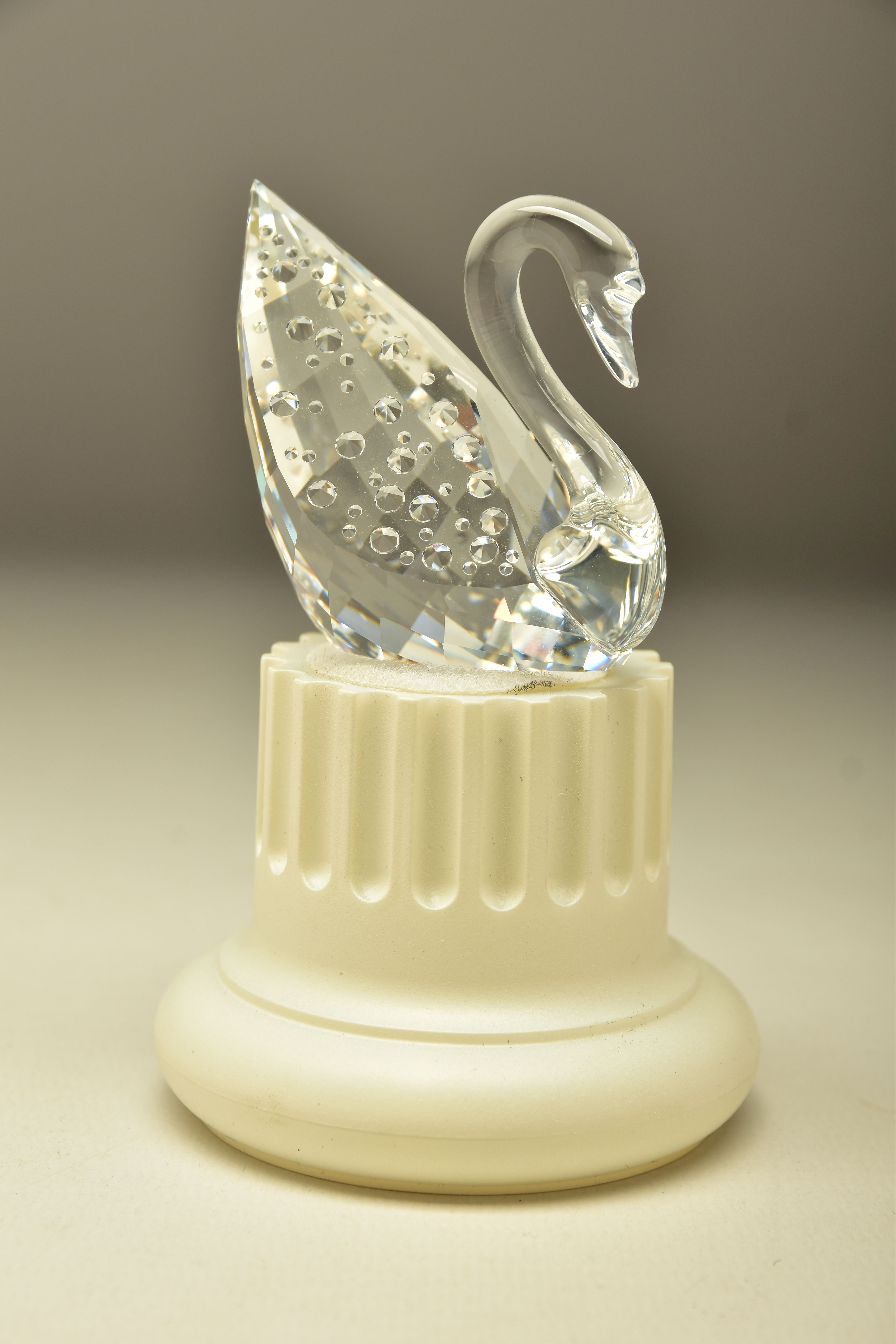 TWO BOXED SWAROVSKI CRYSTAL 143L STAR CANDLEHOLDERS (013748), 1987 retired 1996, height 11cm x width - Image 6 of 6