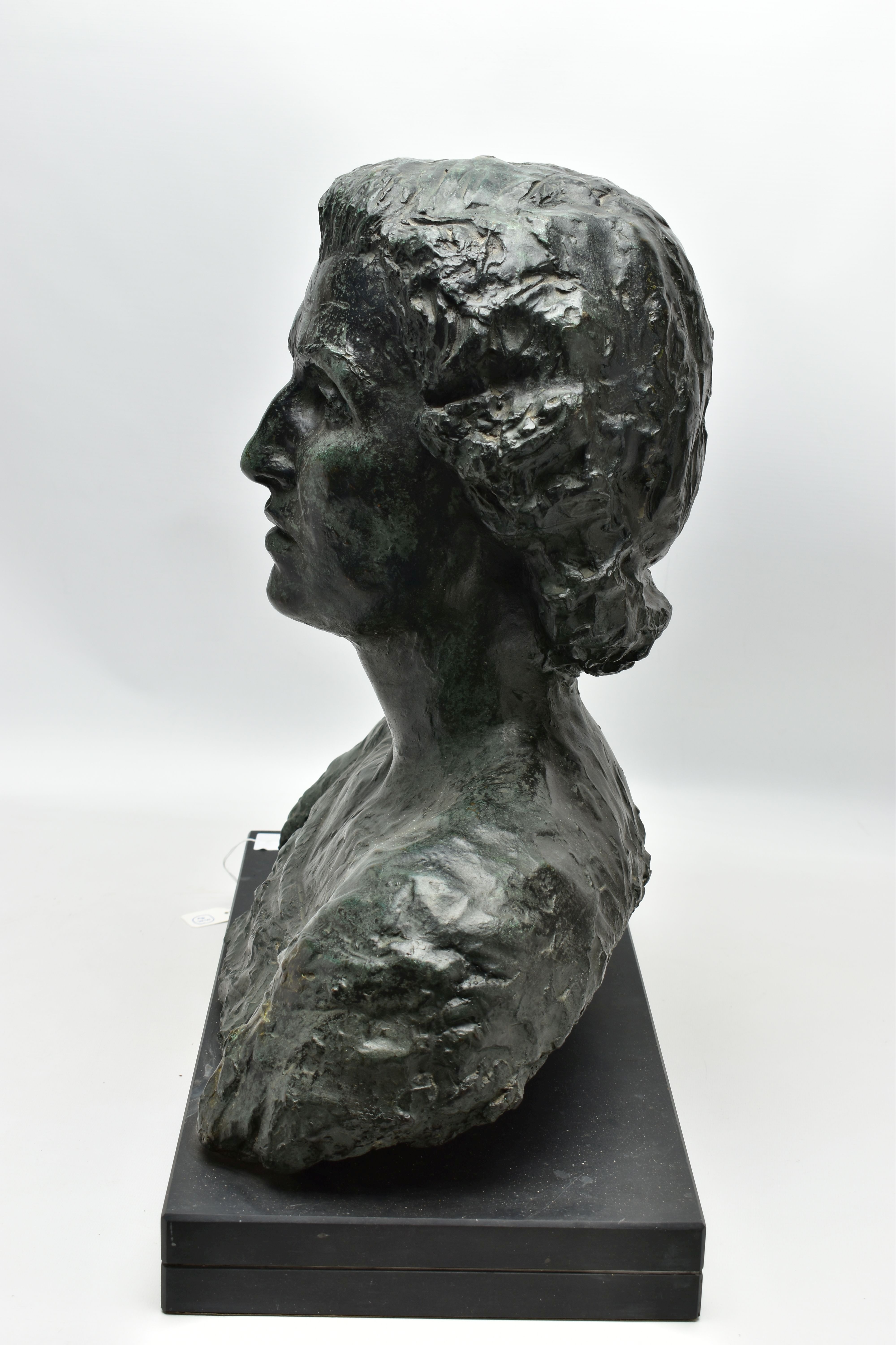 FIORE DE HENRIQUEZ (ITALIAN / BRITISH 1921-2004) PORTRAIT OF LADY LUISA ABRAHAMS, a head and - Image 5 of 12
