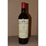 CHATEAU MOUTON ROTHSCHILD 1952, 1er cru classe, cette bouteille porte le no. 004,689, fill level