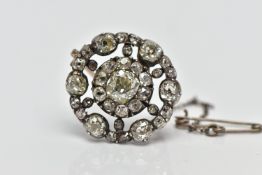 A GEORGIAN DIAMOND CLUSTER BROOCH, set with a principal old European cut diamond, measuring