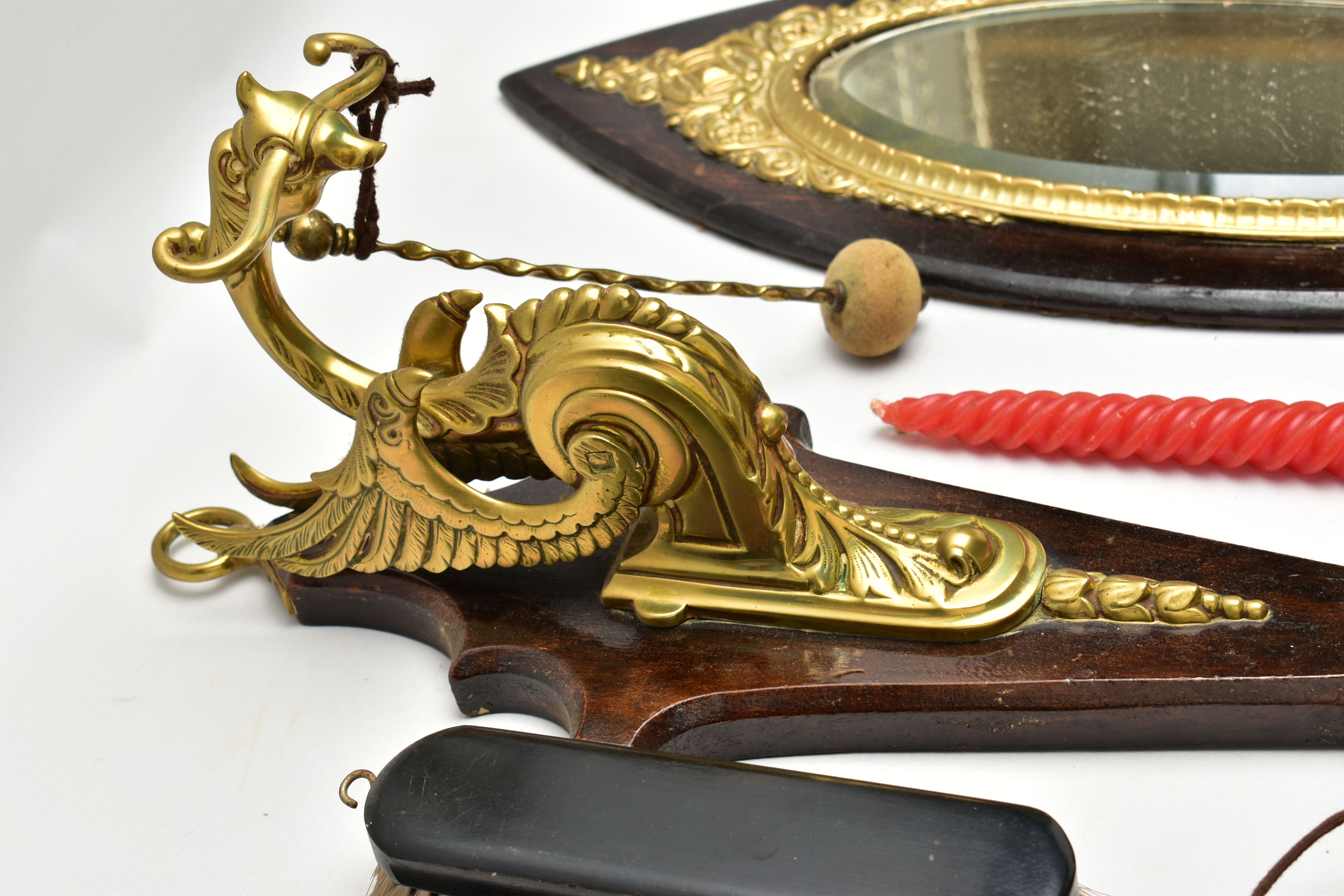 AN EARLY 20TH CENTURY WALL HANGING WALNUT STAINED AND BRASS DINNER GONG, the brass bracket cast in - Image 9 of 13