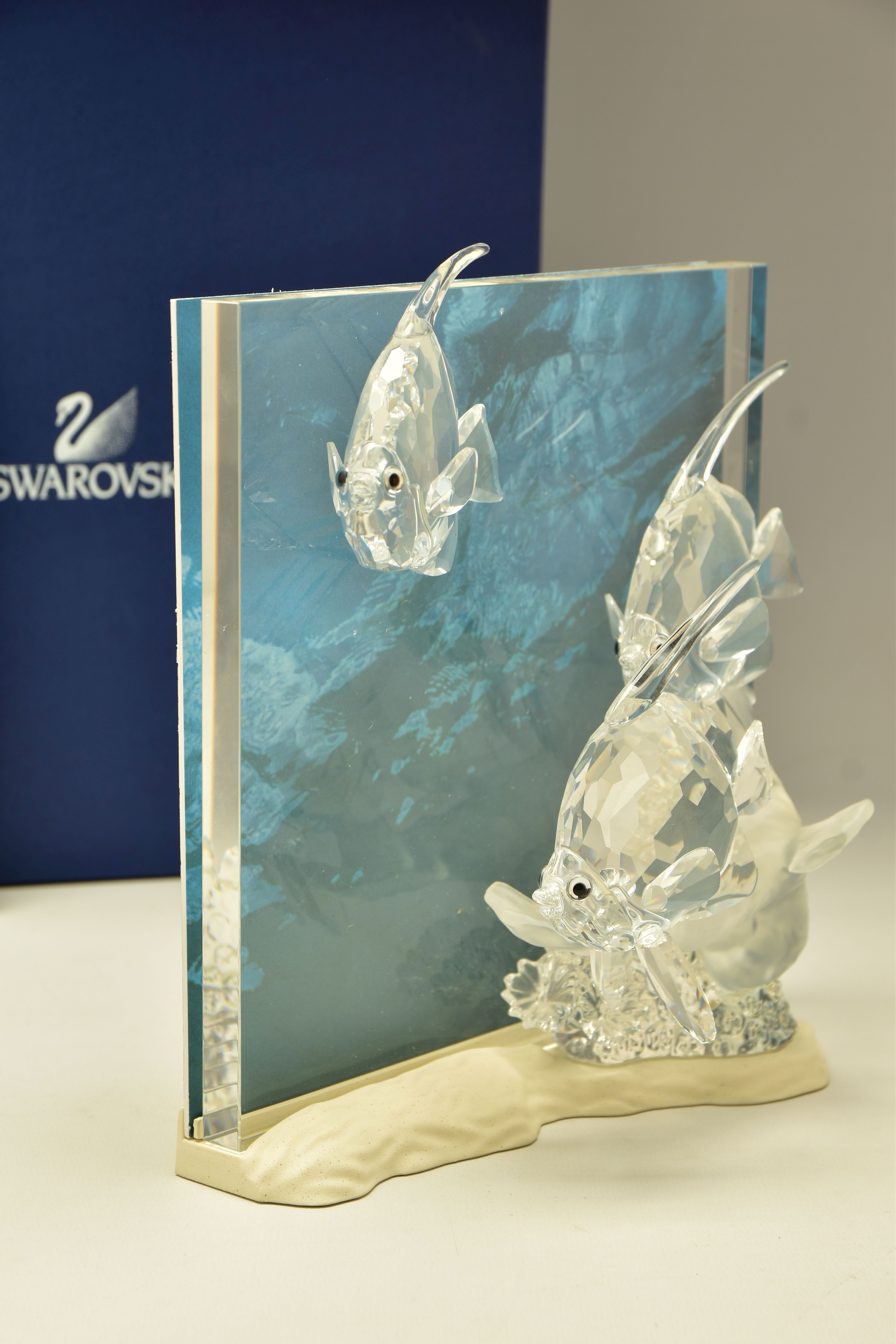 A BOXED SWAROVSKI CRYSTAL SOCIETY DIORAMA, THIRD PIECE OF THE TRILOGY WONDERS OF THE SEA - COMMUNITY - Image 4 of 6