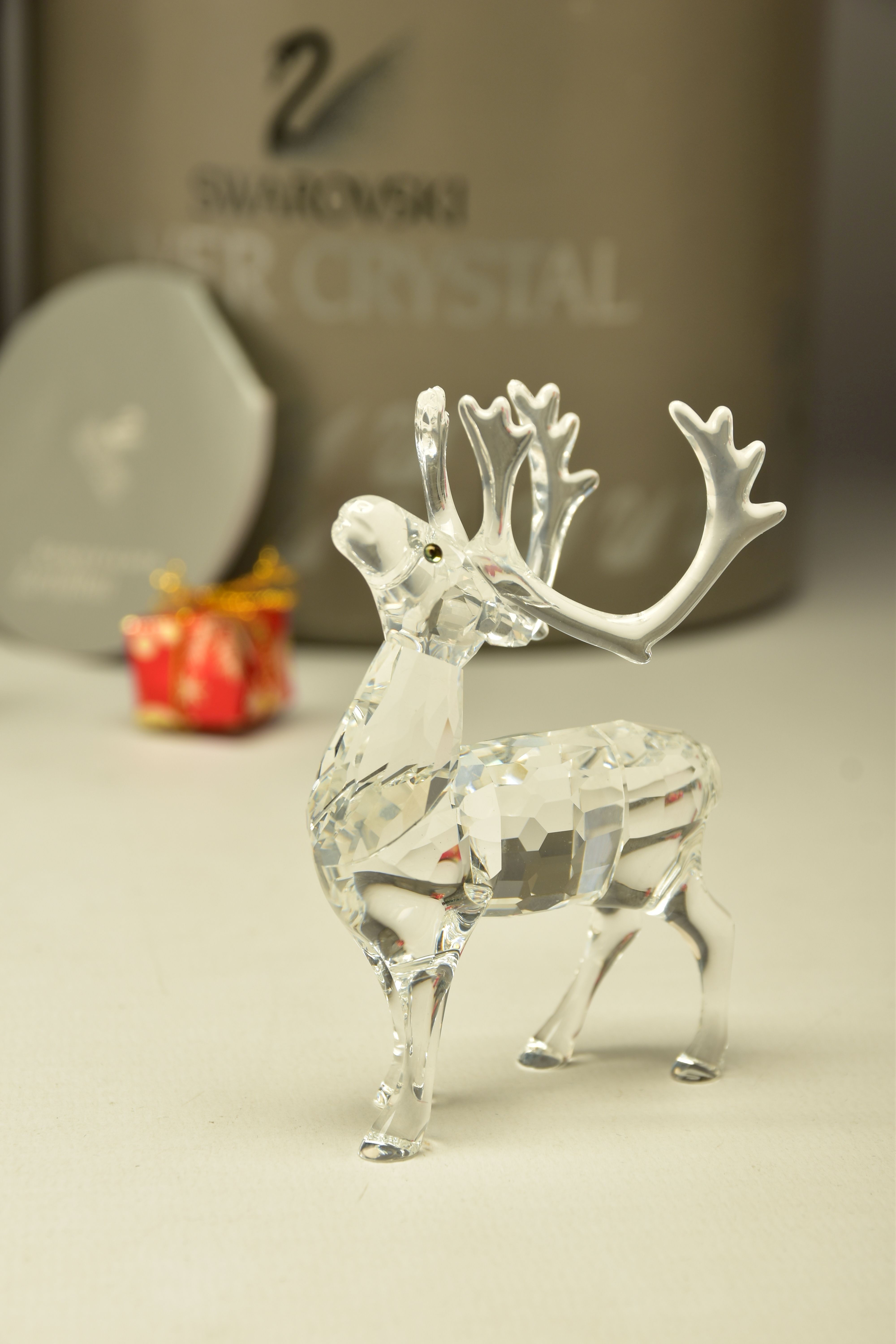 TWO BOXED SWAROVSKI CRYSTAL FROM EXQUISITE ACCENTS SERIES, comprising Sleigh 1996 (205165) with - Image 2 of 5