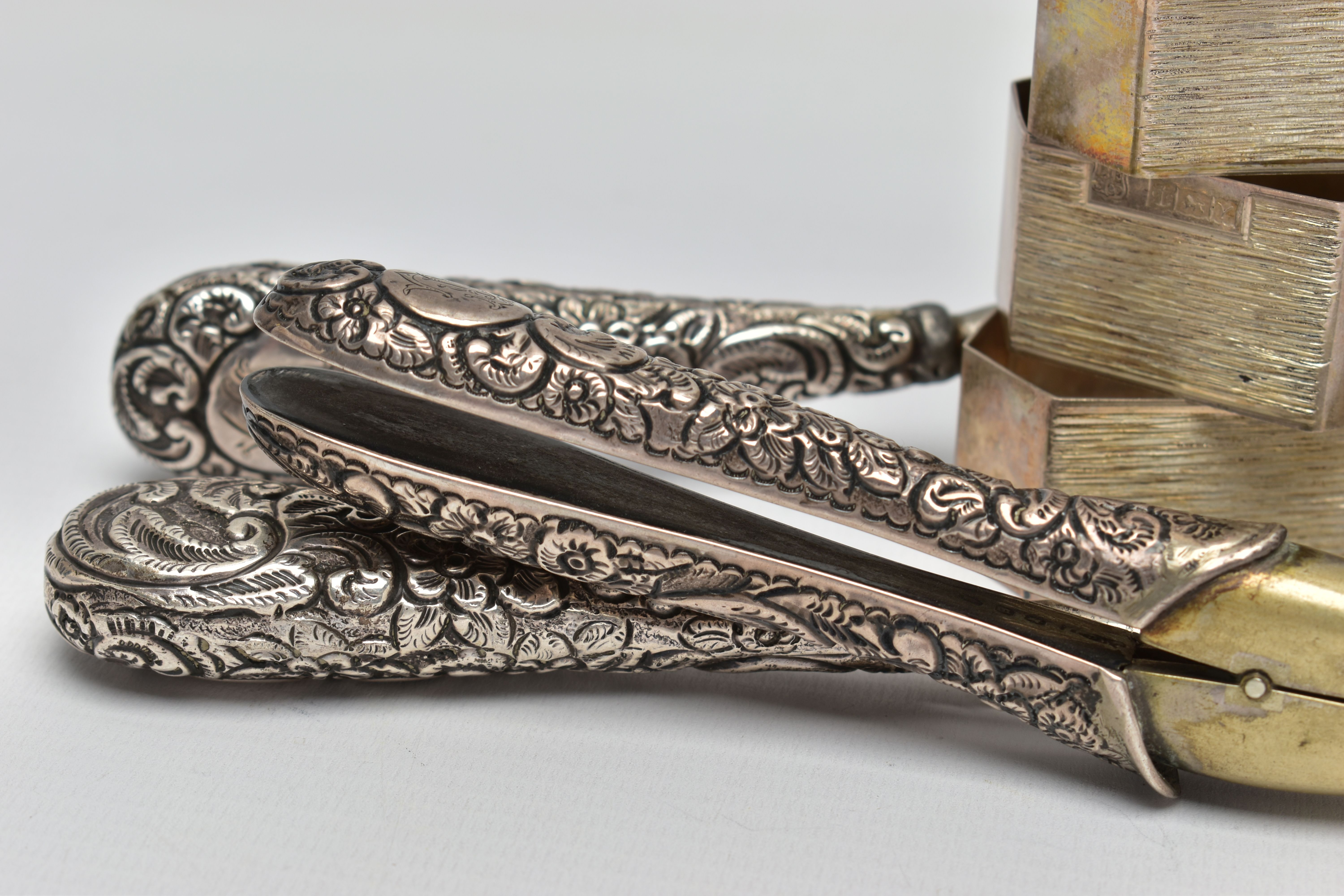 A SET OF SIX ELIZABETH II SILVER SHAPED HEXAGONAL NAPKIN RINGS, bark effect decoration, makers - Image 5 of 7