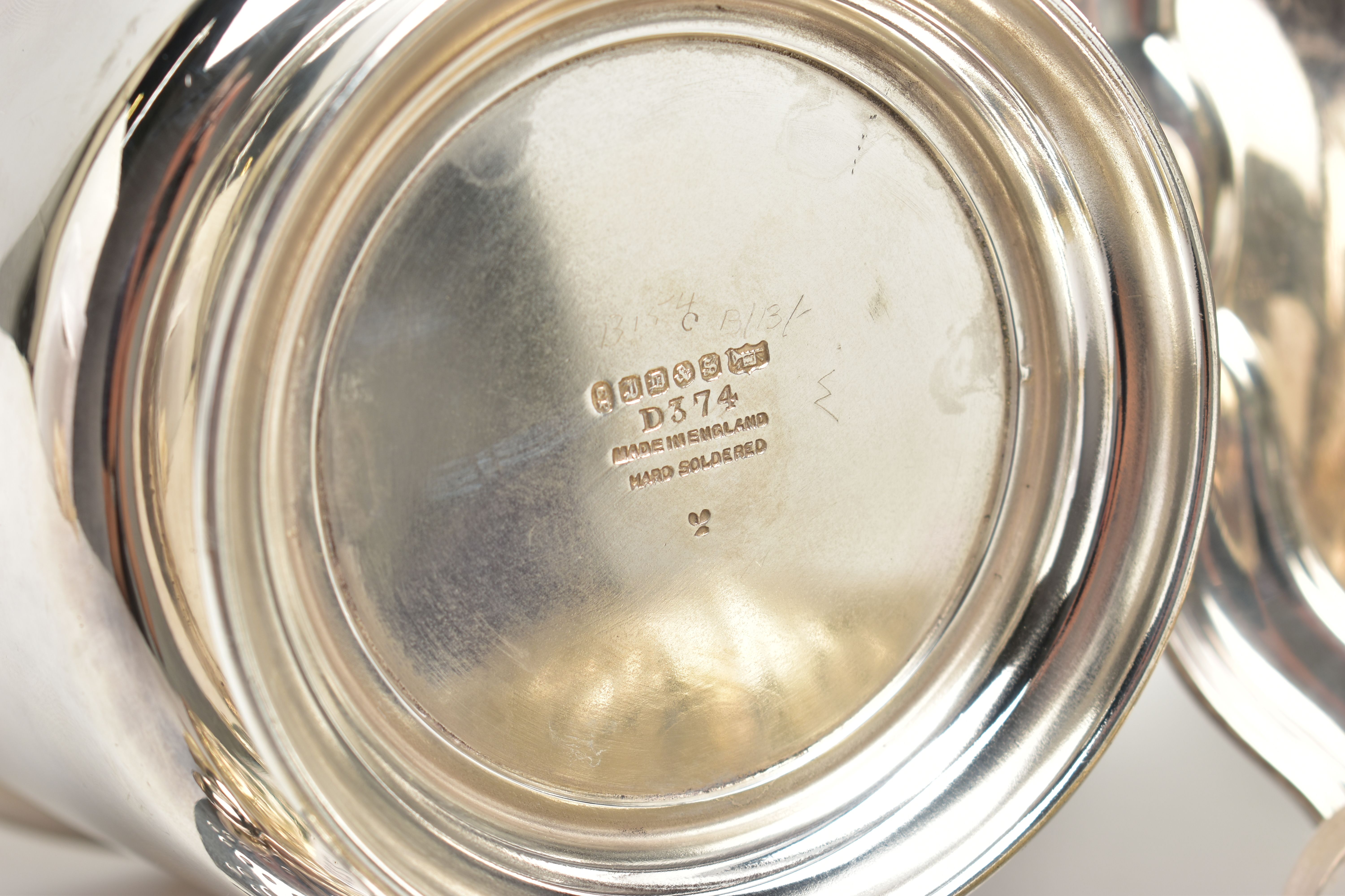 AN ELIZABETH II SILVER SALVER, TOGETHER WITH EIGHT SILVER PLATED ITEMS, the silver salver with - Image 14 of 14