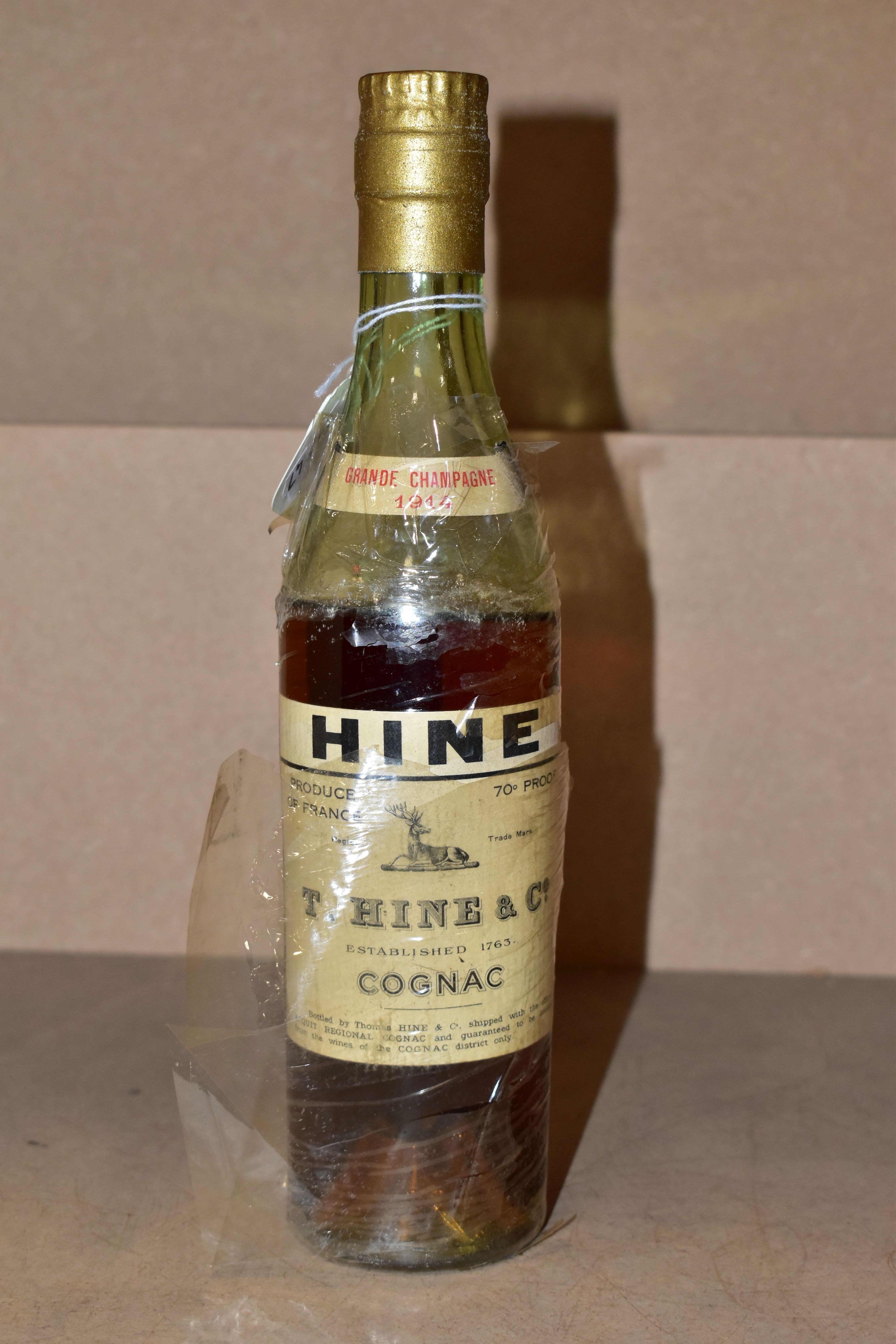 COGNAC, one bottle of Hine Grande Champagne Cognac 1914, 70% Proof, fill level 11cm from top, seal