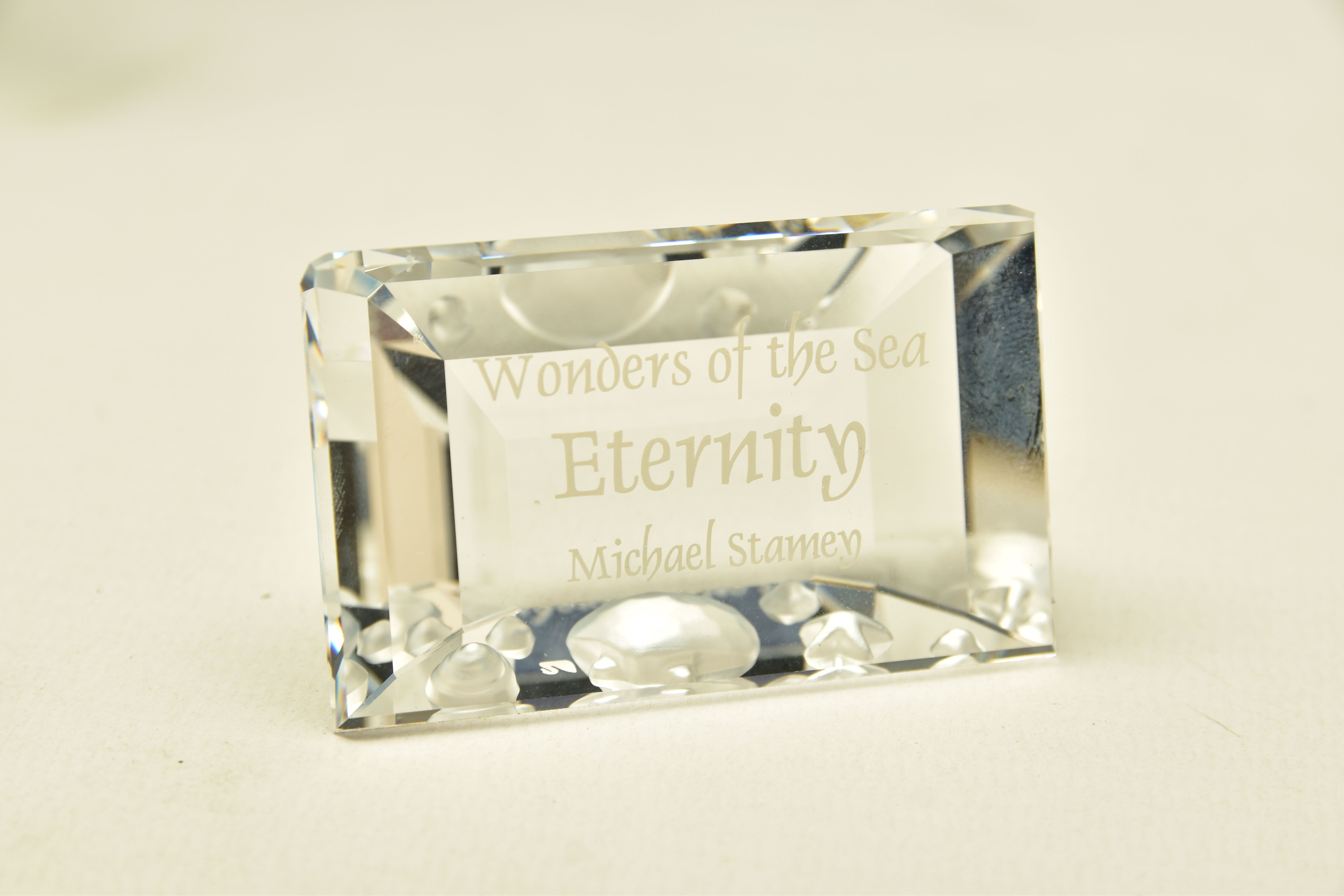 A BOXED SWAROVSKI CRYSTAL SOCIETY DIORAMA, SECOND PIECE OF THE TRILOGY WONDERS OF THE SEA - ETERNITY - Image 4 of 5