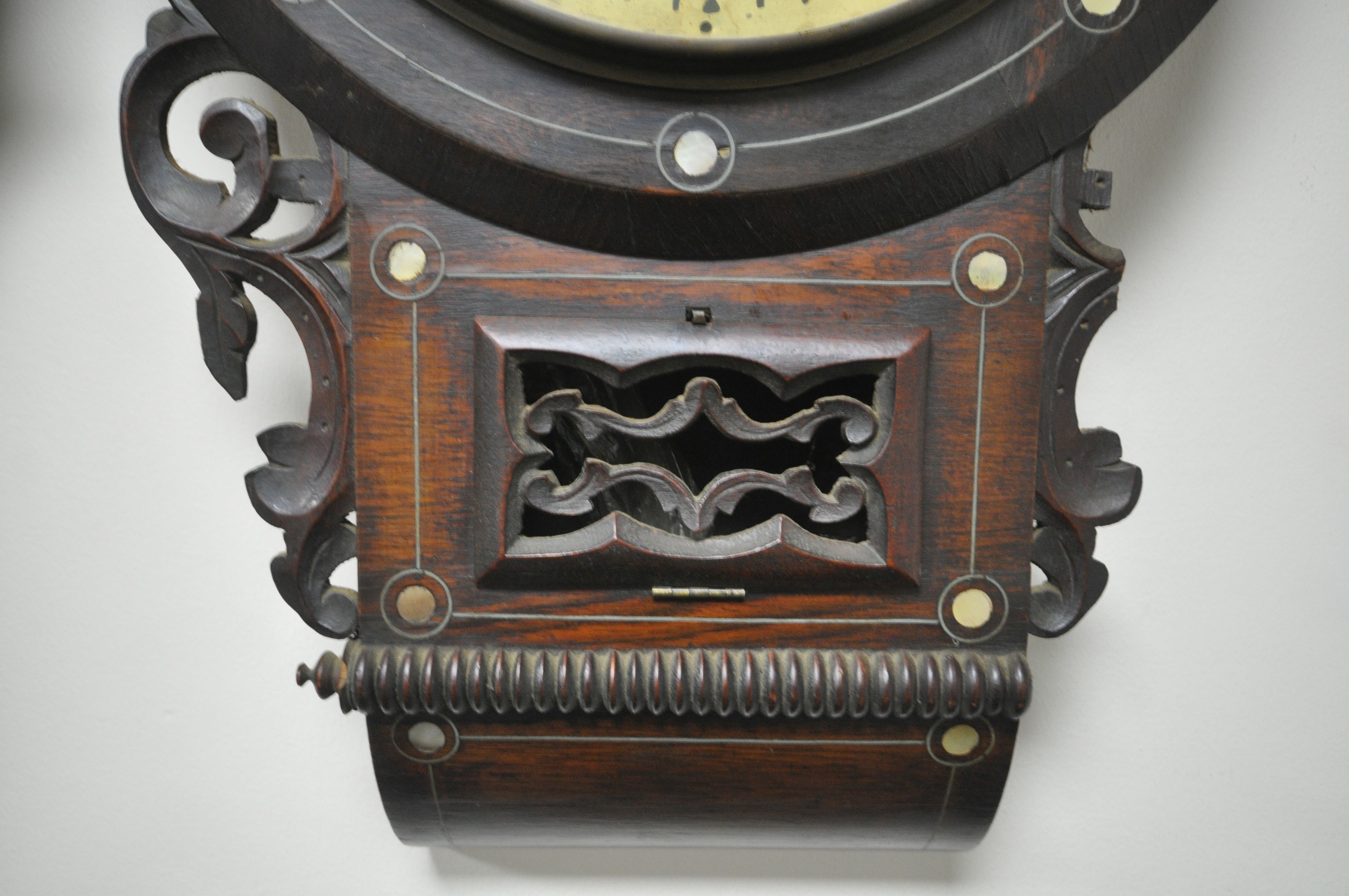 A 19TH CENTURY WALNUT AND INLAID DROP DIAL WALL CLOCK, the 11 inch dial is indistinctly marked - Image 7 of 9