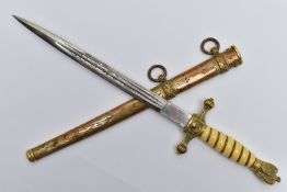 A WORLD WAR 2 GERMAN NAVAL (KRIEGSMARINE) OFFICERS DIRK (DAGGER), this example being by the maker