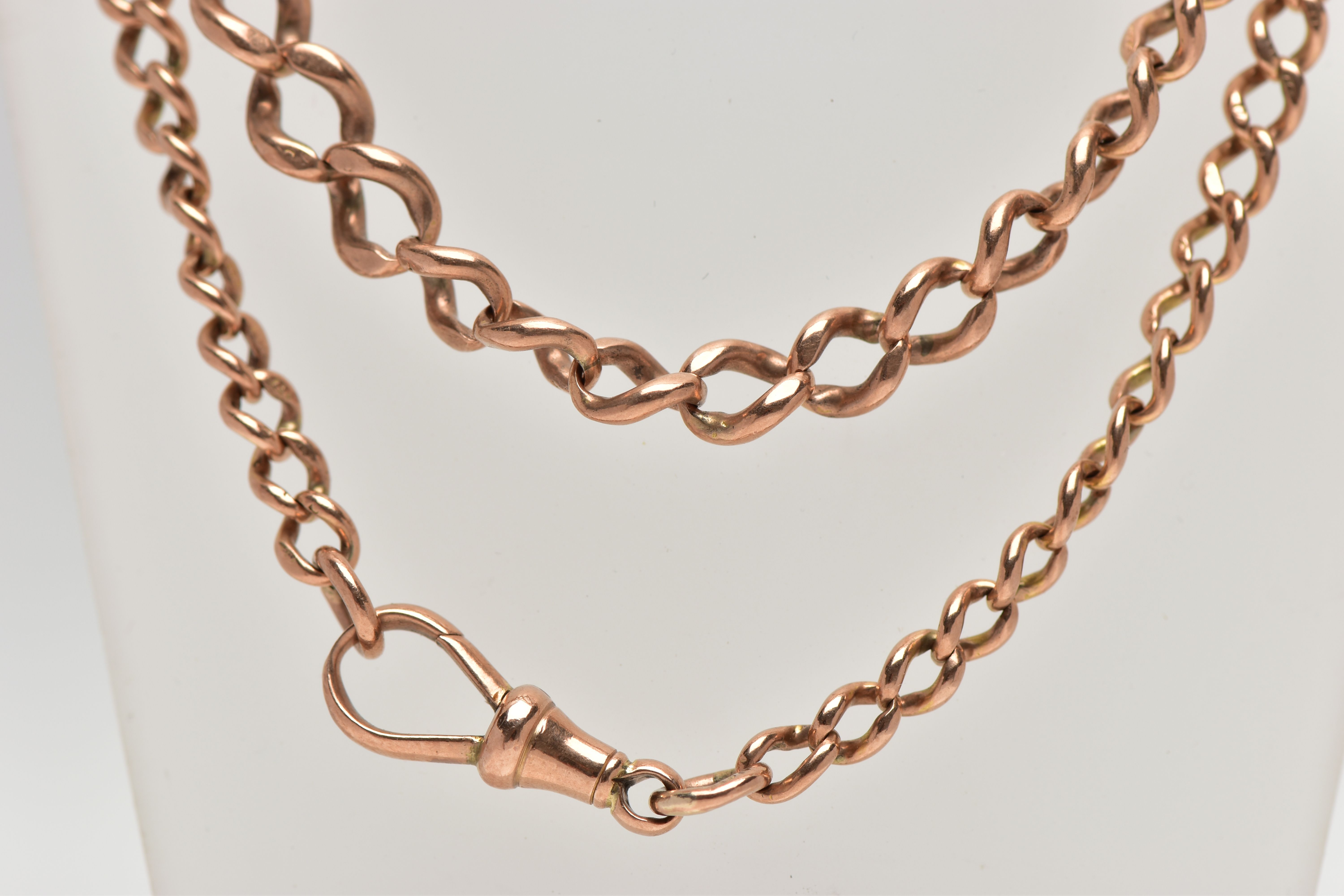 AN EARLY 20TH CENTURY 9CT GOLD ALBERT CHAIN, a graduating curb chain, fitted with an extended - Image 2 of 3