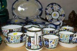 A GROUP OF EARLY MINTON TEAWARES AND FLOW BLUE DINNERWARE, comprising Minton G4952 floral pattern