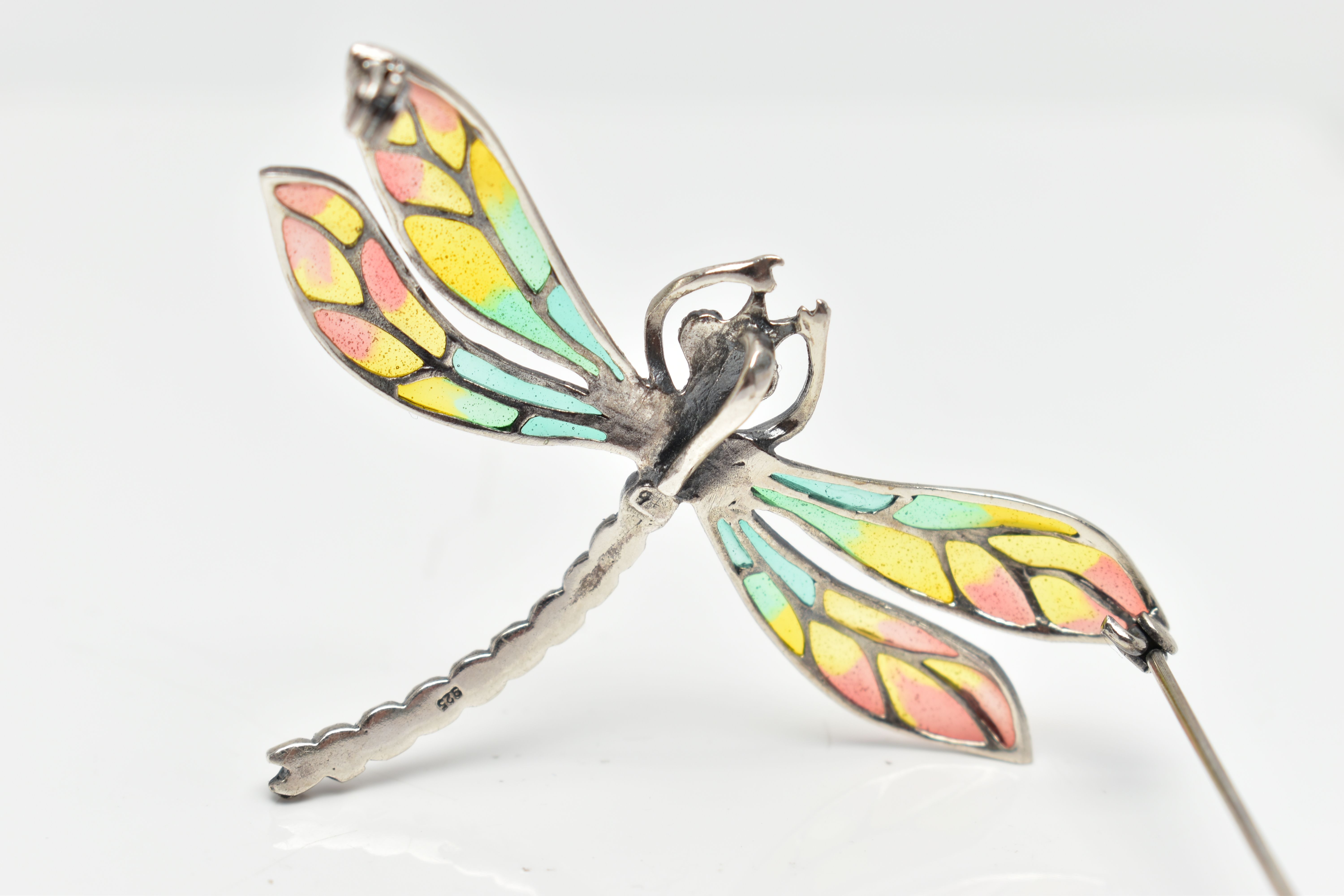 A WHITE METAL PLIQUE A JOUR MARCASITE DRAGONFLY BROOCH, the marcasite body and eyes, with vari hue - Image 2 of 3