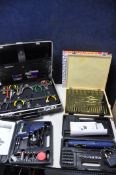 A SCREWFIX 51 PEICE TAP N DIE SET in original case, along with a Powercraft PSG150K soldering gun,