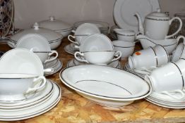 A SEVENTY ONE PIECE ROYAL WORCESTER 'SILVER JUBILEE' PATTERN DINNER SERVICE, comprising two