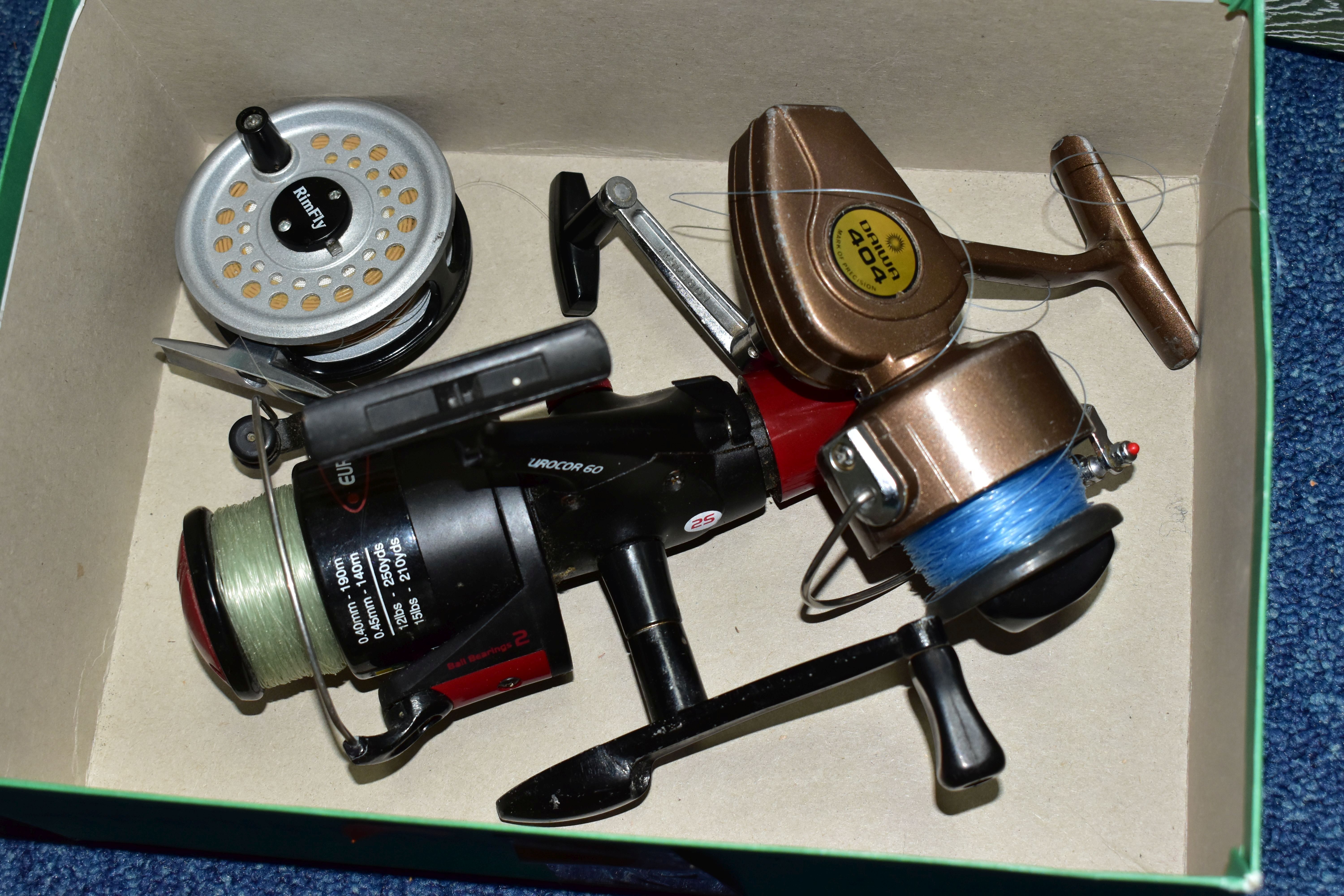 A GROUP OF FISHING REELS, RODS AND TACKLE, comprising a mid-century James Aspindale & Son ' - Bild 3 aus 12
