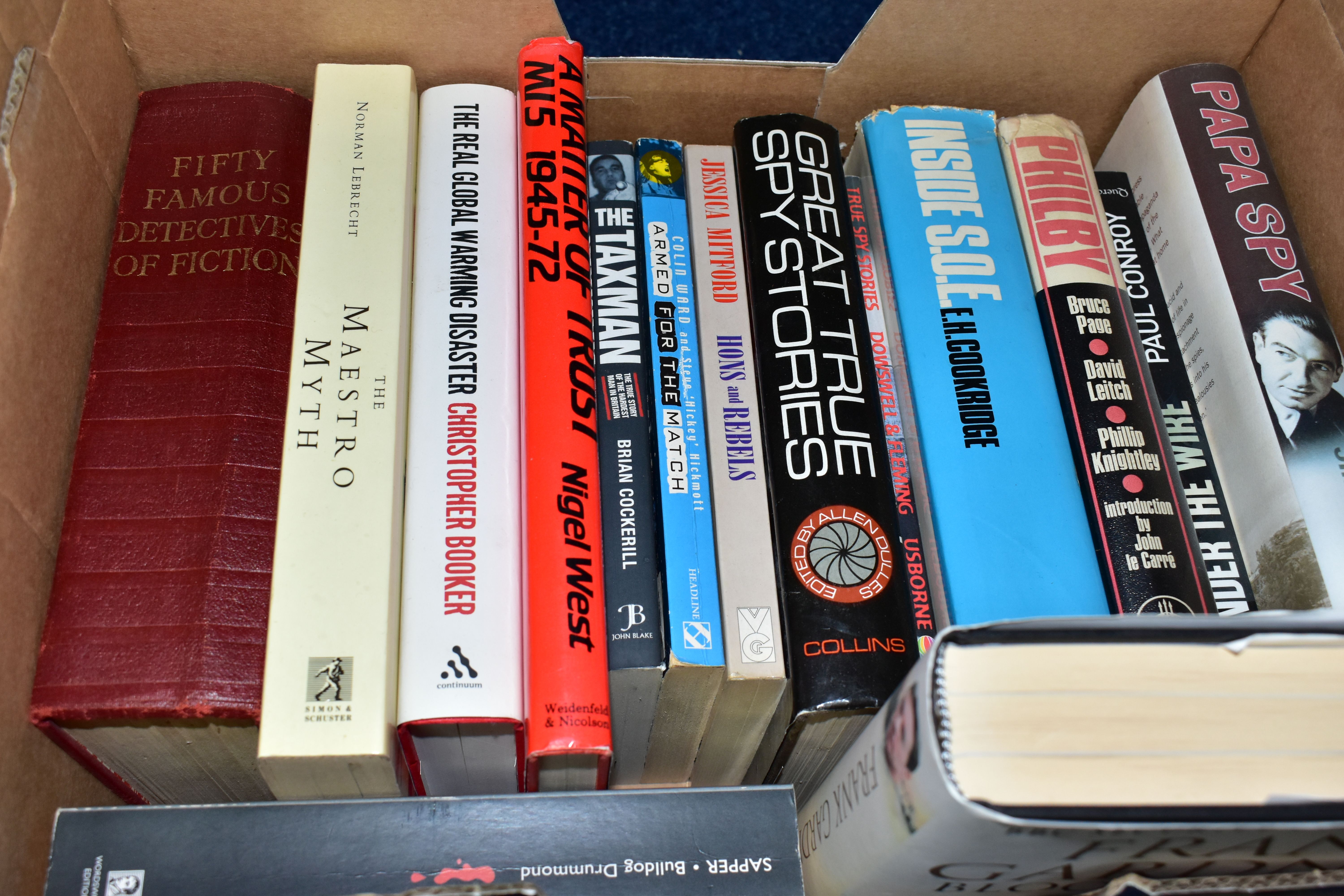 THREE BOXES OF BOOKS PUBLISHED CIRCA MID TO LATE 20TH CENTURY, to include a selection of books - Image 3 of 4