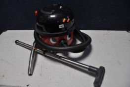 A HENRY HVR200 VACUUM CLEANER missing brush bar (PAT pass and working)