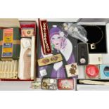 A BOX OF ASSORTED JEWELLERY ITEMS, to include imitation pearls, two yellow metal articulated