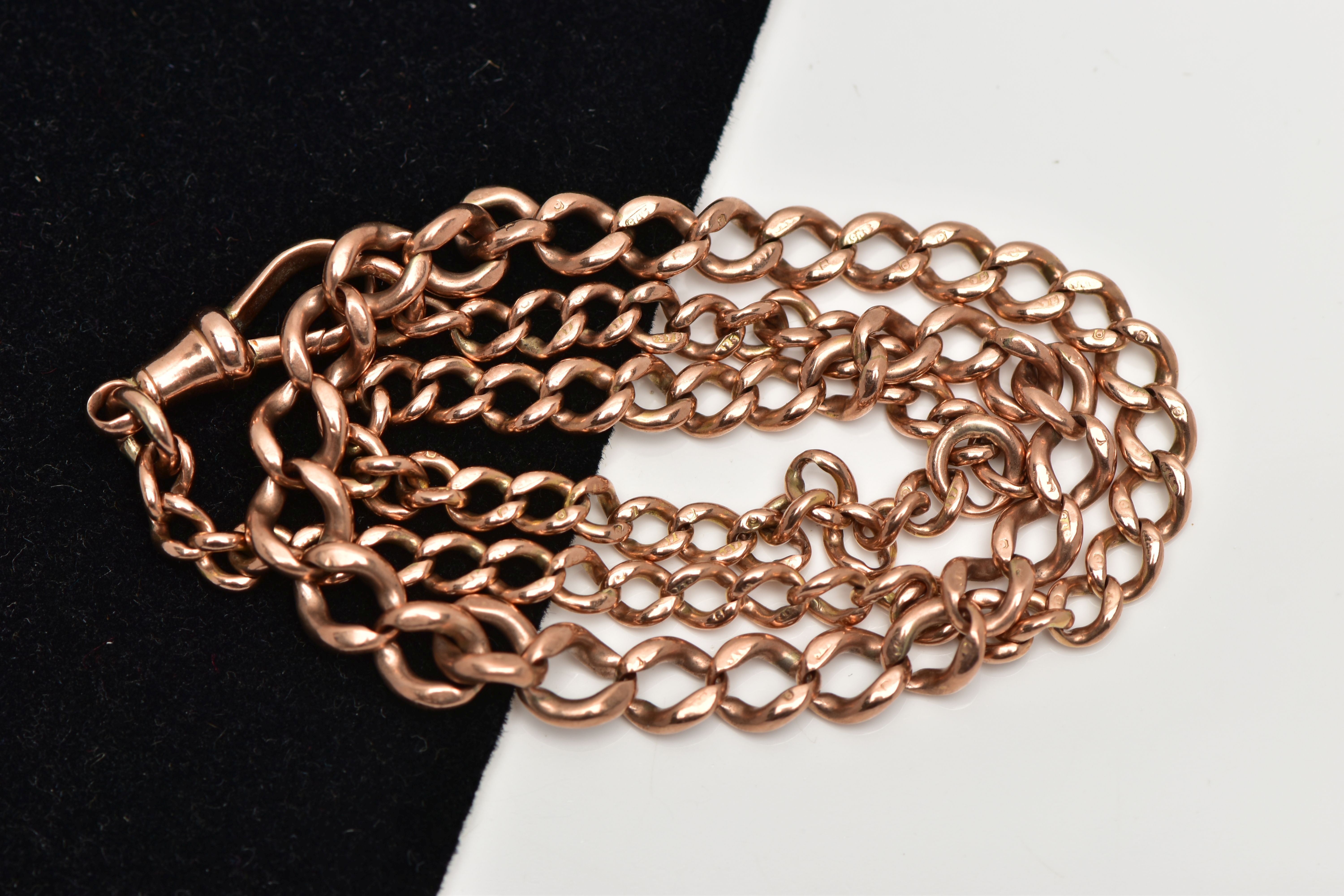 AN EARLY 20TH CENTURY 9CT GOLD ALBERT CHAIN, a graduating curb chain, fitted with an extended - Image 3 of 3