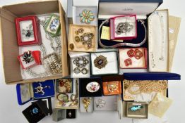 A BOX OF ASSORTED COSTUME JEWELLERY, to include a white metal and butterfly wing brooch, stamped